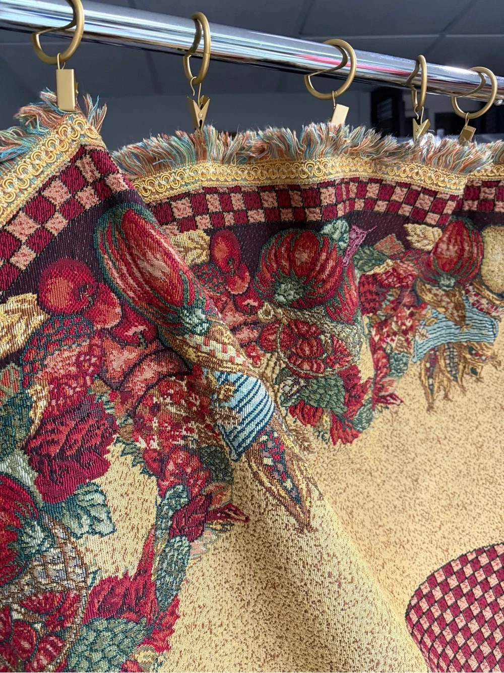 Fall Harvest Thanksgiving Round Tapestry Table Topper 66” Pumpkin Fringe